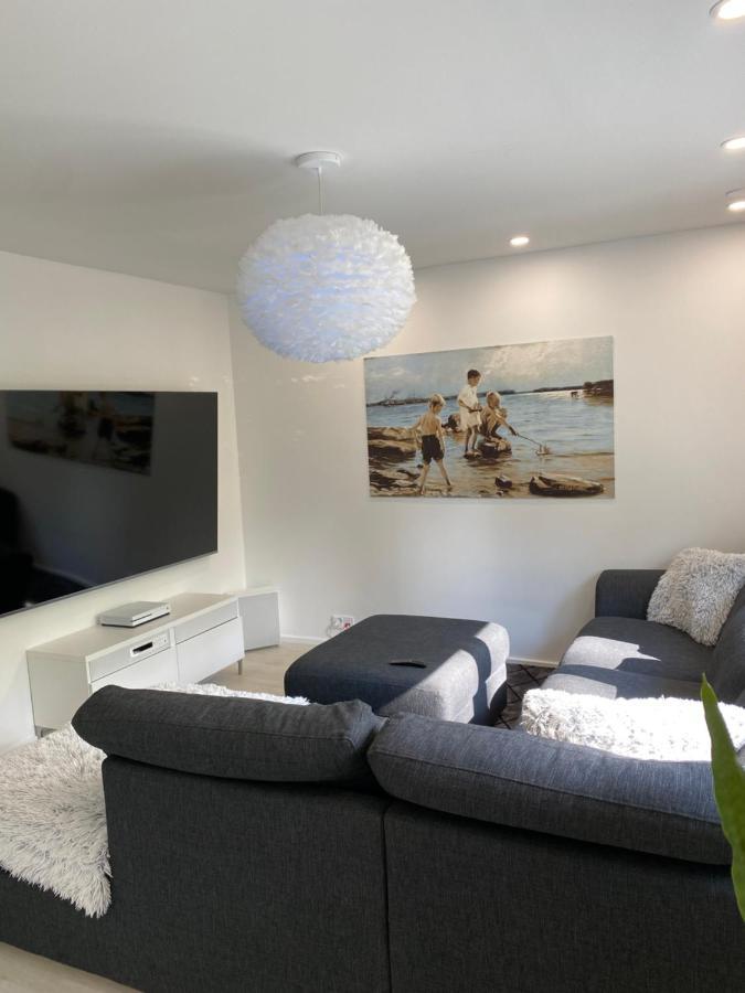 ⭑Modern Apt - King-Size Bed - Wifi -Self Check in⭑ Apartman Rovaniemi Kültér fotó
